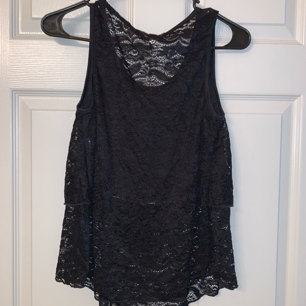 Brand: Fashion Magazine, Size: Small, Color(s): Black